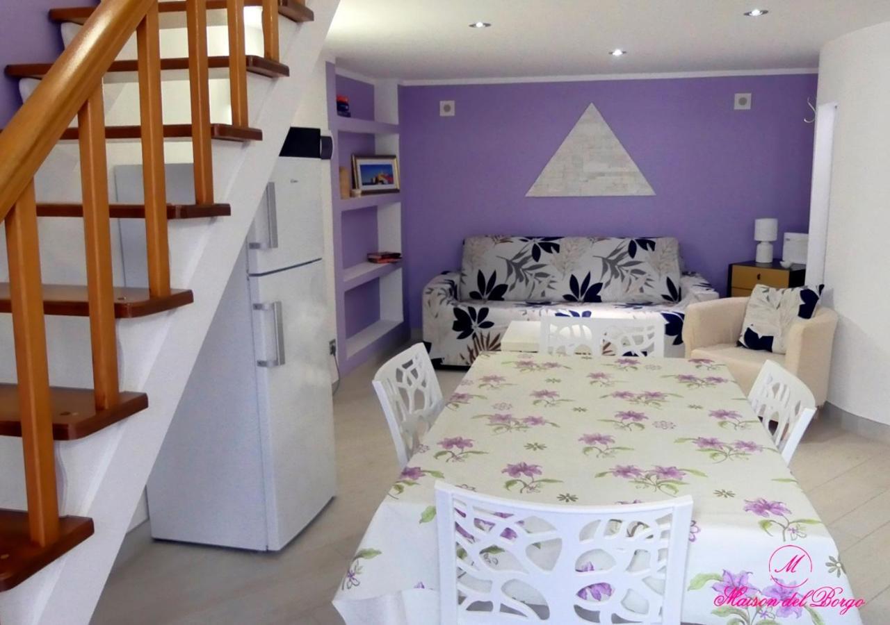 Casa Vacanza Vieste In Centro - Maison Del Borgo Exteriör bild